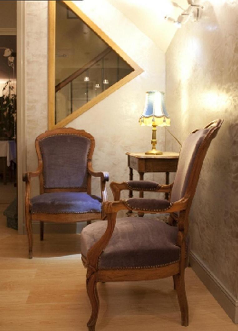 Logis Hotel Les Tilleuls Saint-Cirgues-de-Jordanne Екстериор снимка
